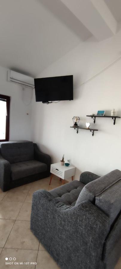 Apartments Tara Ulcinj Exterior photo